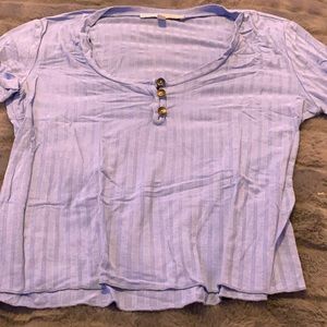 blue crop top no flaws